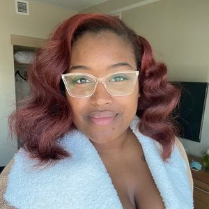 Meet your Posher, Chelsie